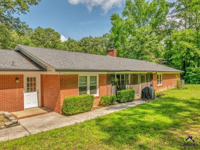 7234 Neal Drive, Macon, GA 31216