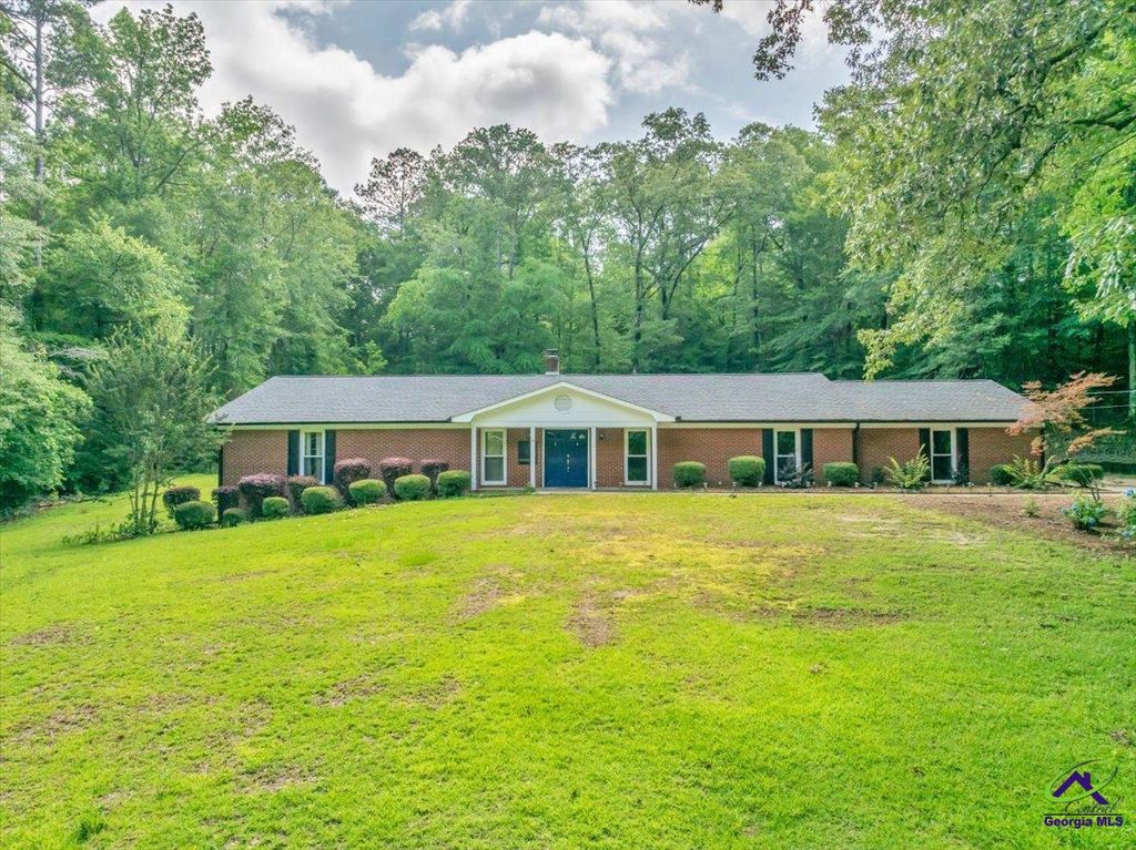 7234 Neal Drive, Macon, GA 31216