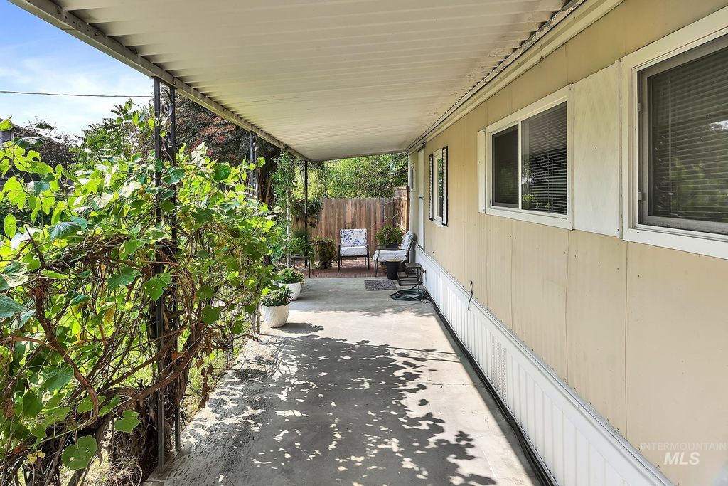 132 S Young Lane, Eagle, ID 83616 photo 27