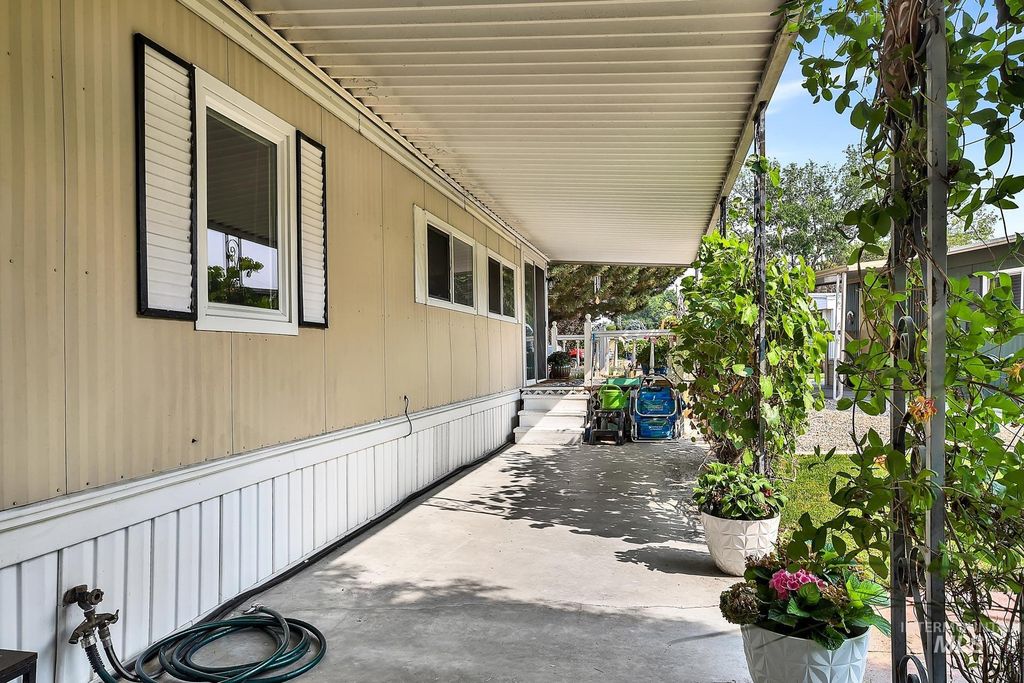 132 S Young Lane, Eagle, ID 83616 photo 28