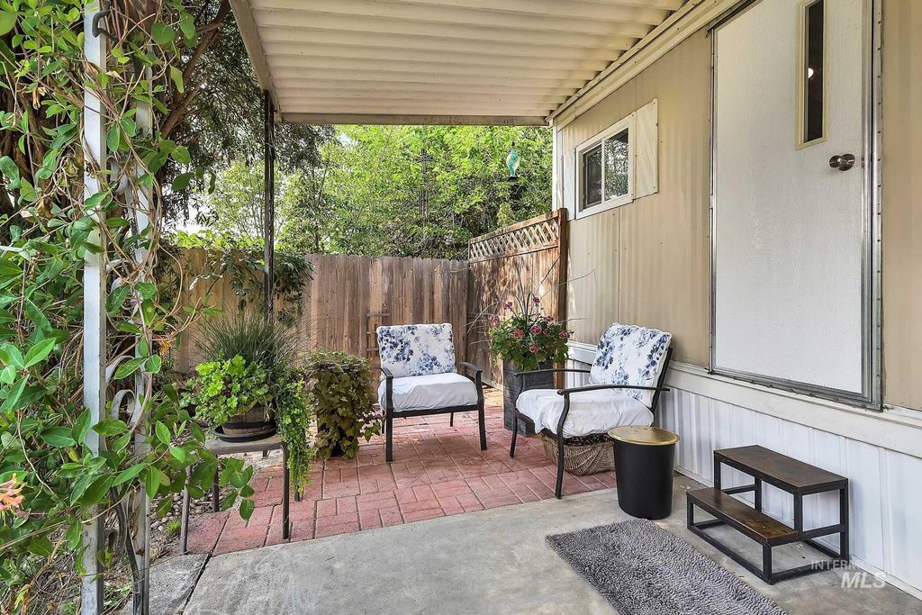 132 S Young Lane, Eagle, ID 83616 photo 29