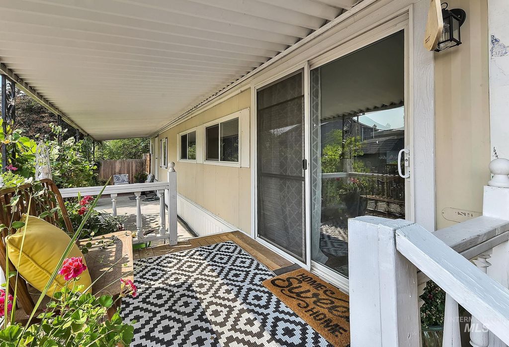 132 S Young Lane, Eagle, ID 83616 photo 5