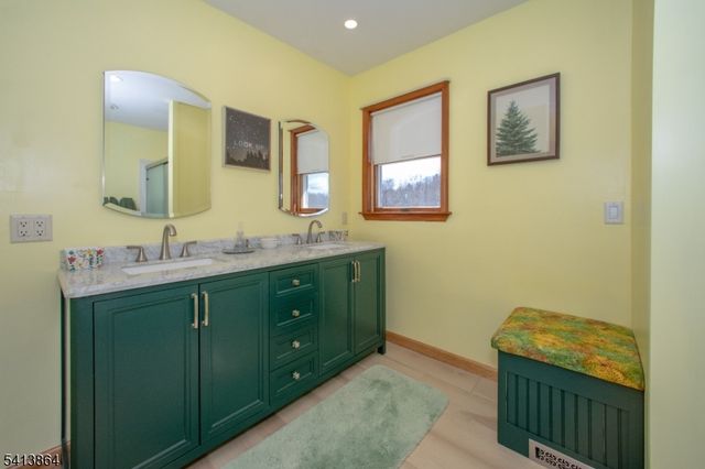 27 Old Middleville Rd, Fredon Twp., NJ 07860