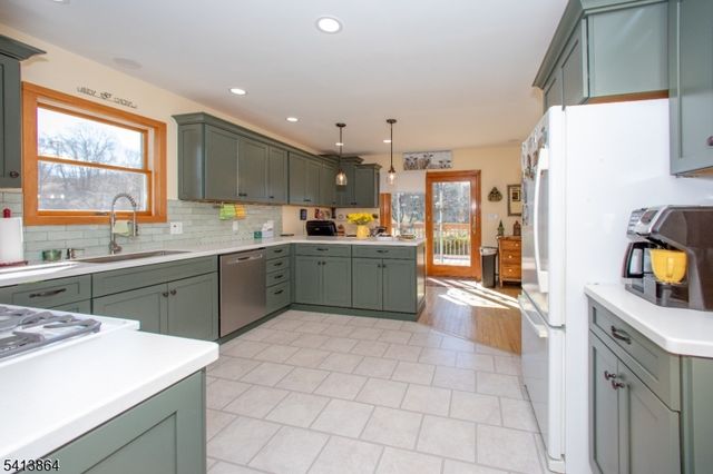 27 Old Middleville Rd, Fredon Twp., NJ 07860