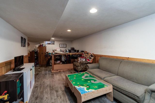 3321 Berkshire Road, Janesville, WI 53546