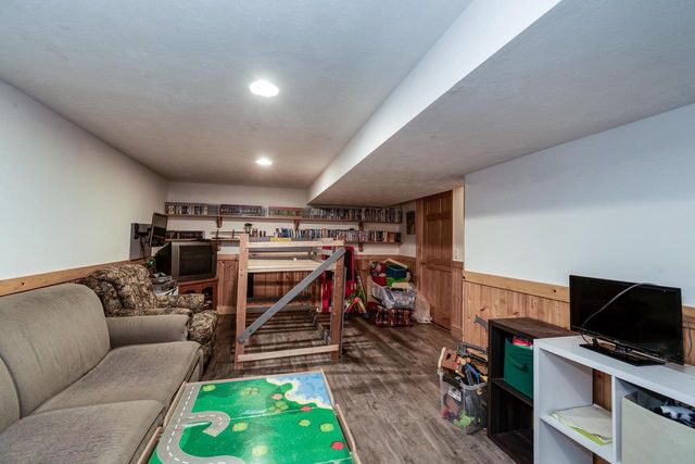 3321 Berkshire Road, Janesville, WI 53546