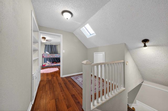 3593 Walnut Hill Drive, Flint, TX 75762