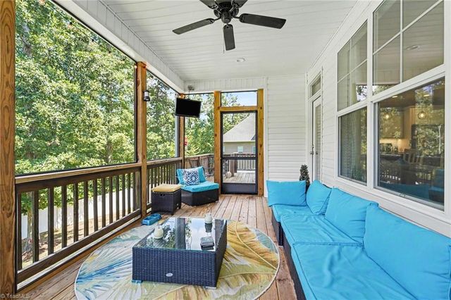 7625 Monty Drive, Kernersville, NC 27284