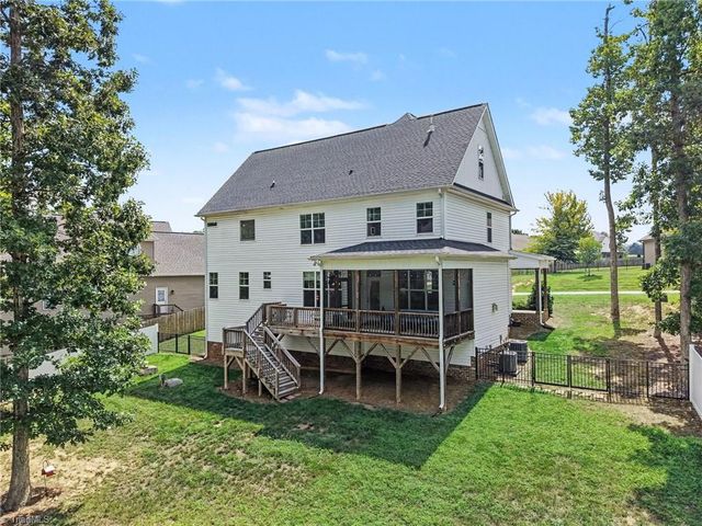 7625 Monty Drive, Kernersville, NC 27284