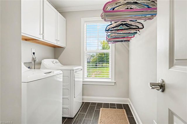 7625 Monty Drive, Kernersville, NC 27284