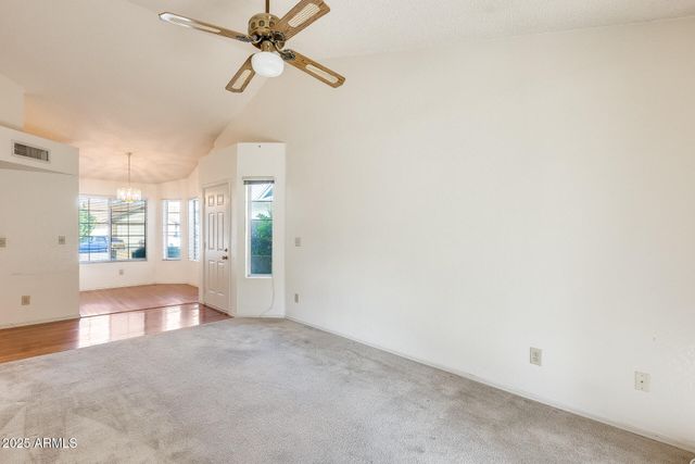 8709 W SAINT JOHN Road, Peoria, AZ 85382