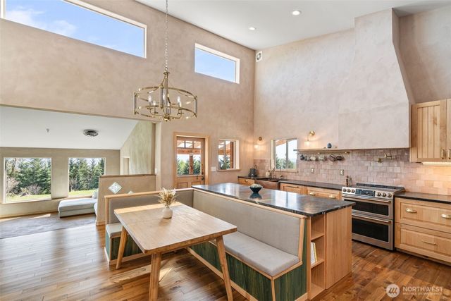 310 Dream View Lane, Cinebar, WA 98533