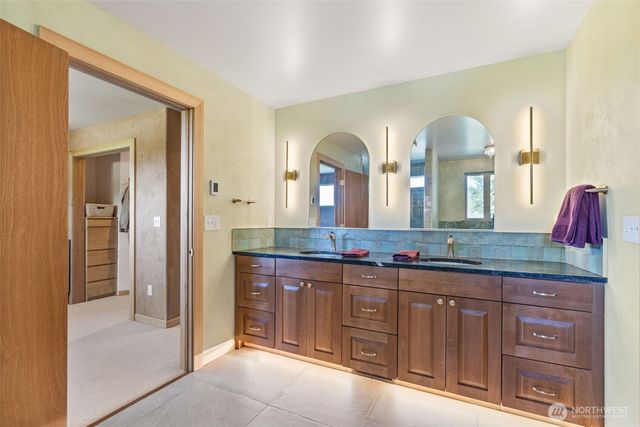310 Dream View Lane, Cinebar, WA 98533