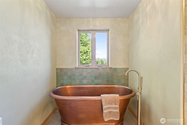 310 Dream View Lane, Cinebar, WA 98533
