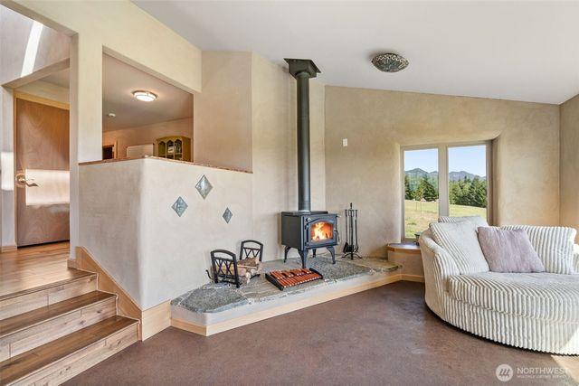 310 Dream View Lane, Cinebar, WA 98533