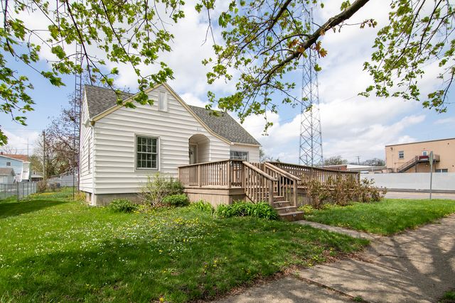 211 S Michigan Avenue, Bradley, IL 60915