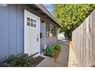 5724 Se 83RD Ave, Portland, OR 97266