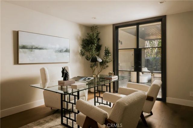 5114 Cedros Avenue, Sherman Oaks, CA 91403