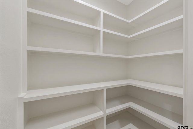 7146 HOLLY SQUARE CT., Tyler, TX 75703