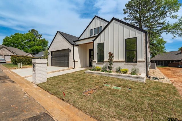 7146 HOLLY SQUARE CT., Tyler, TX 75703