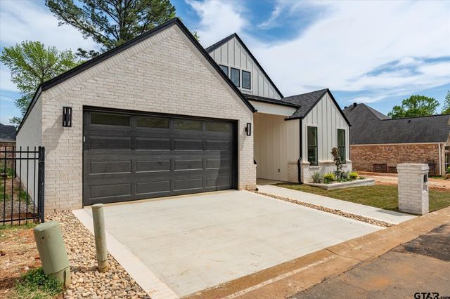 7146 HOLLY SQUARE CT., Tyler, TX 75703