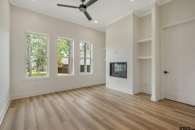 7146 HOLLY SQUARE CT., Tyler, TX 75703