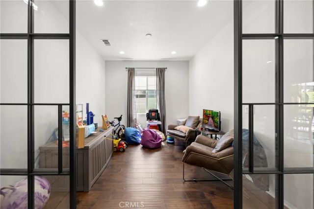 7357 Max Way, Eastvale, CA 92880