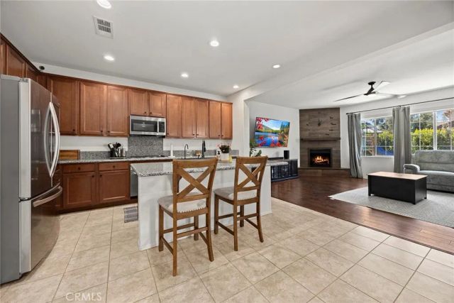 7357 Max Way, Eastvale, CA 92880