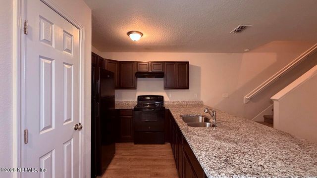 7836 PLAYSCHOOL Lane, Jacksonville, FL 32210