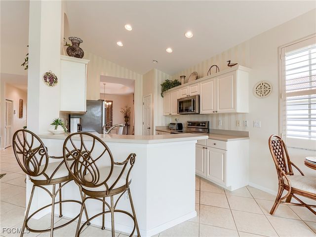 16125 Mount Abbey WAY 201, Fort Myers, FL 33908