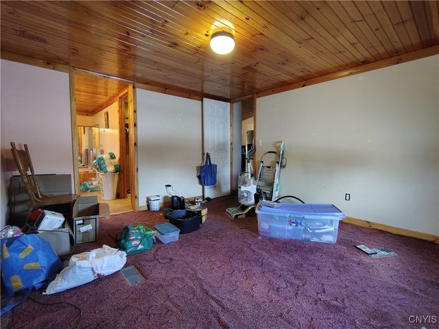 131 Pazdur Boulevard South, Westmoreland, NY 13440