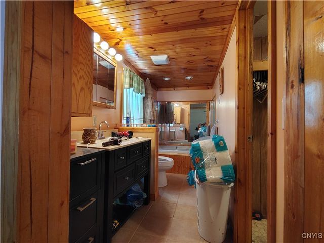 131 Pazdur Boulevard South, Westmoreland, NY 13440