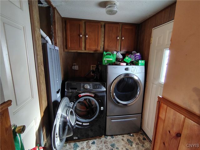 131 Pazdur Boulevard South, Westmoreland, NY 13440