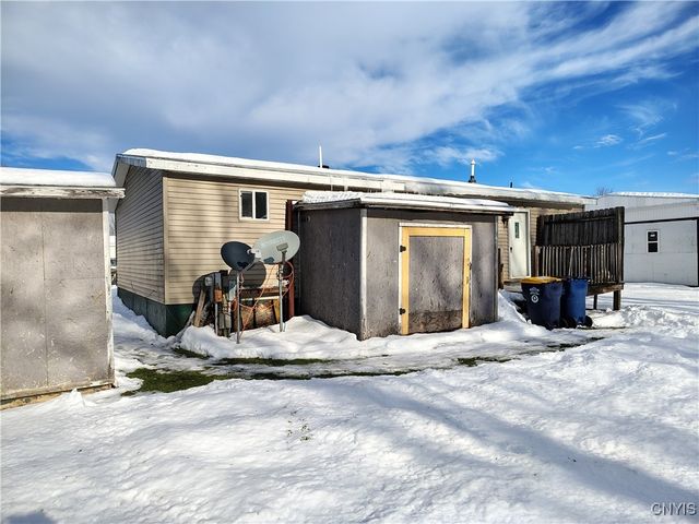 131 Pazdur Boulevard South, Westmoreland, NY 13440