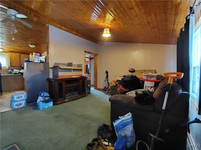 131 Pazdur Boulevard South, Westmoreland, NY 13440