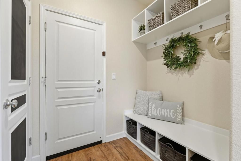 Image 17 of property listing at 7894 Mustard Seed Way, Gilroy, CA 95020