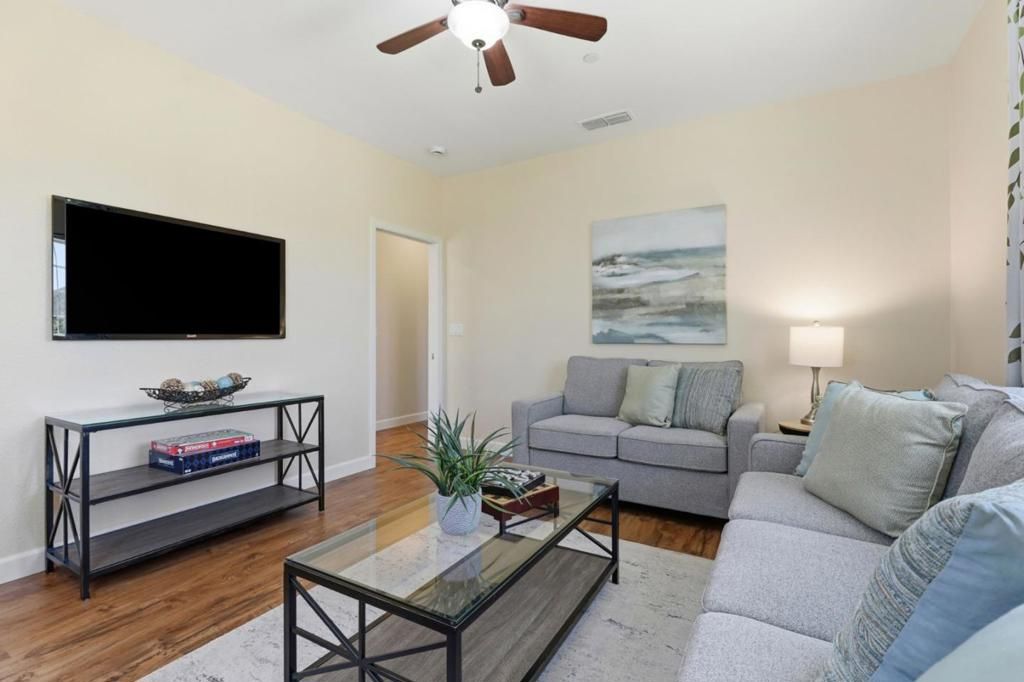 Image 25 of property listing at 7894 Mustard Seed Way, Gilroy, CA 95020