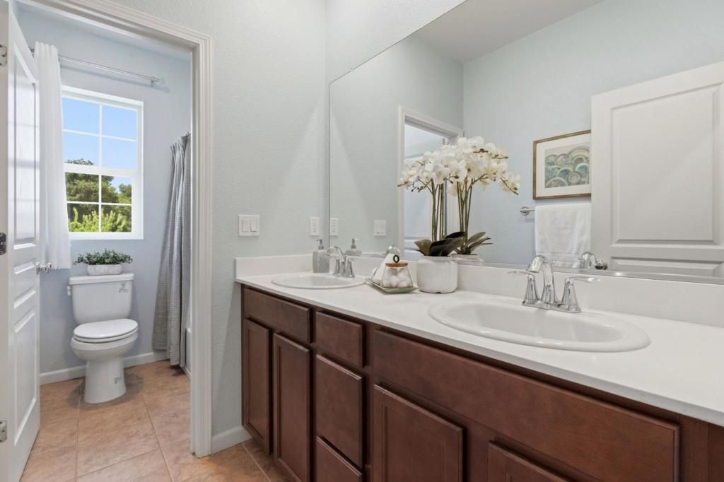 Image 26 of property listing at 7894 Mustard Seed Way, Gilroy, CA 95020