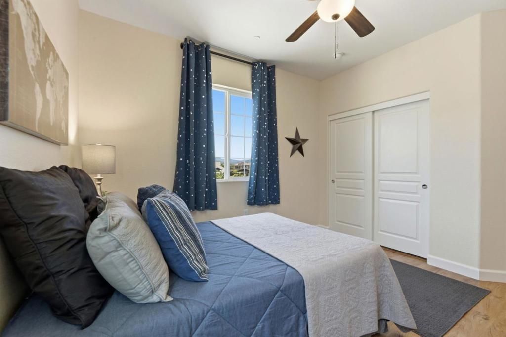Image 33 of property listing at 7894 Mustard Seed Way, Gilroy, CA 95020