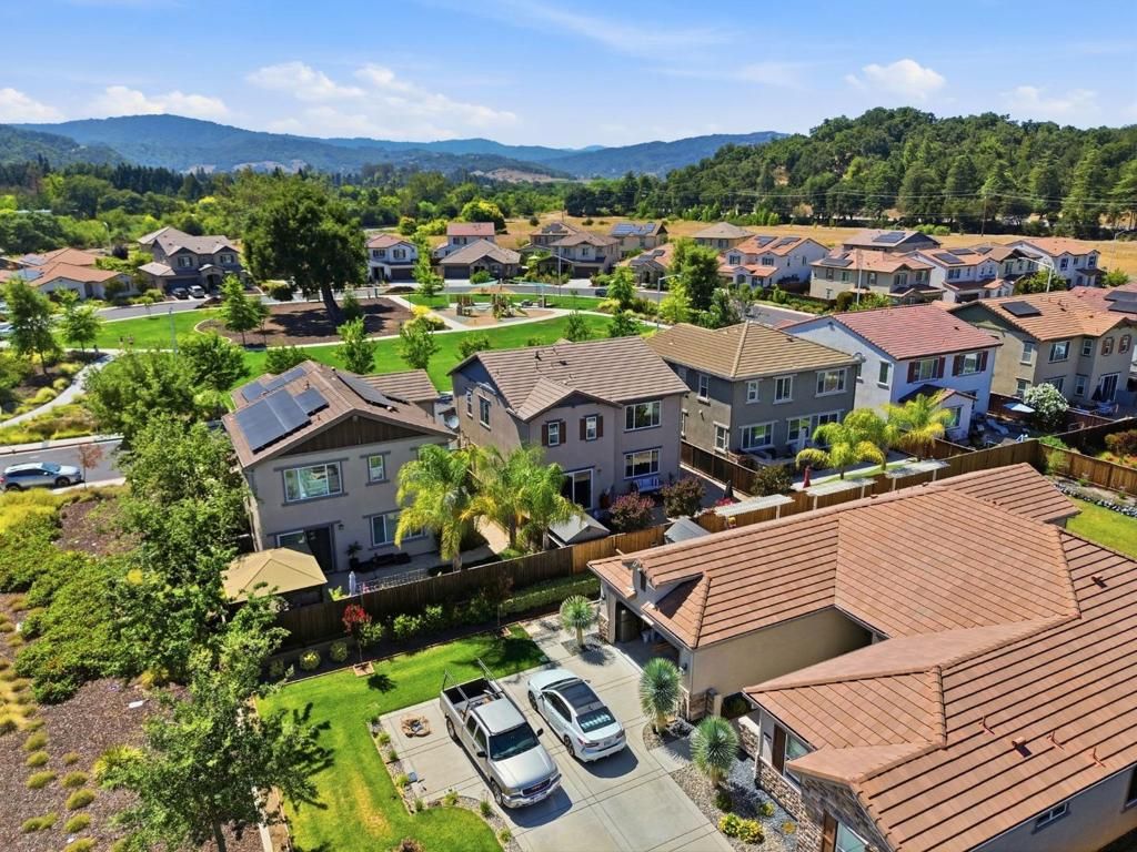 Image 44 of property listing at 7894 Mustard Seed Way, Gilroy, CA 95020
