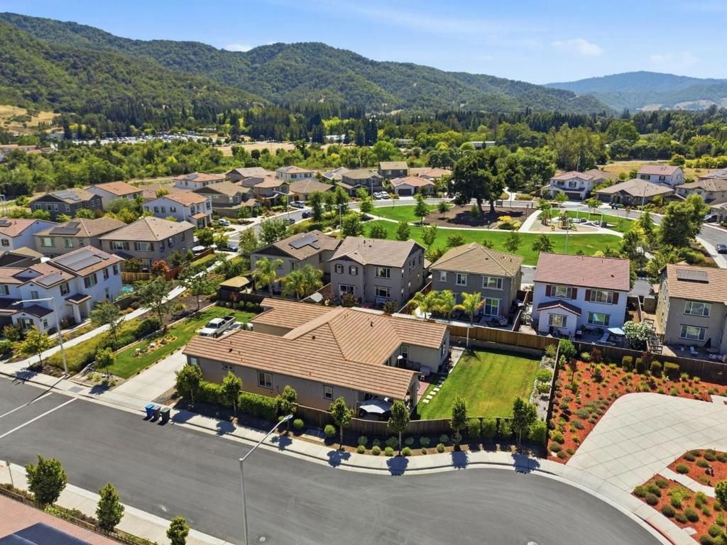 Image 45 of property listing at 7894 Mustard Seed Way, Gilroy, CA 95020