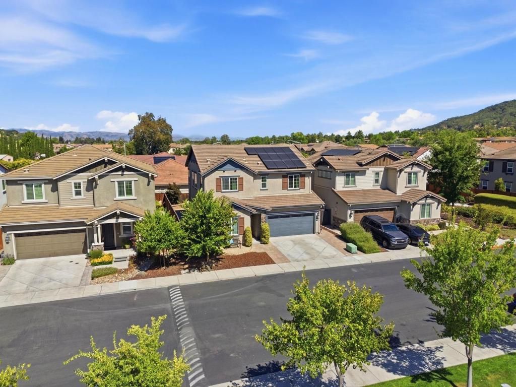 Image 46 of property listing at 7894 Mustard Seed Way, Gilroy, CA 95020