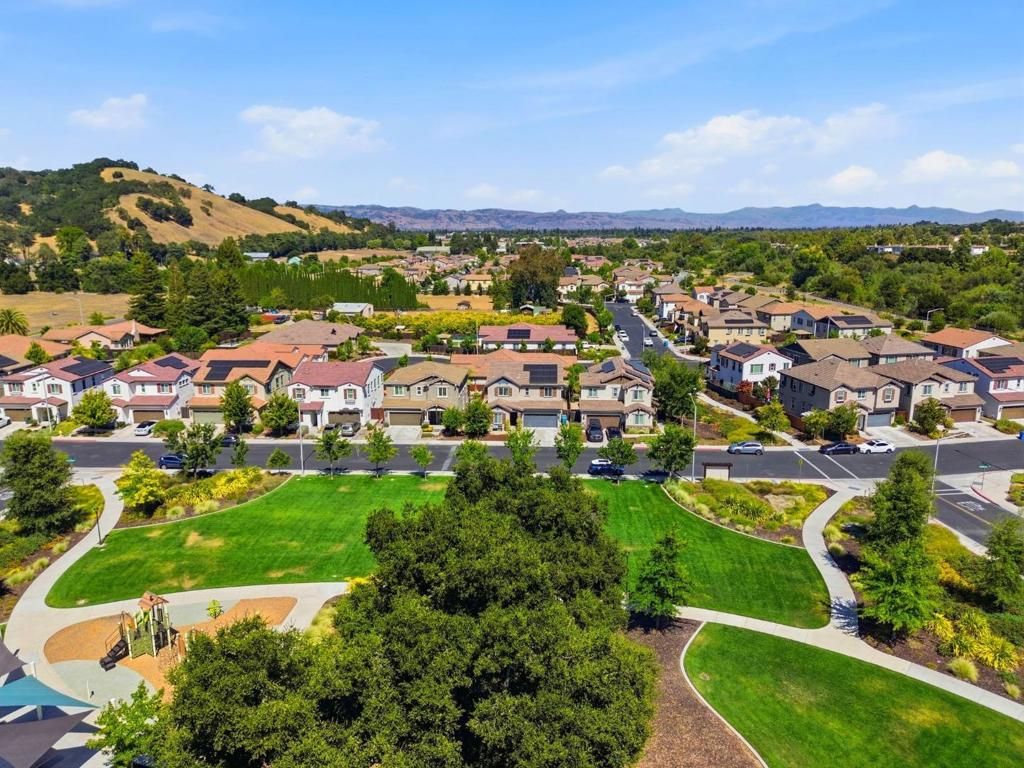 Image 47 of property listing at 7894 Mustard Seed Way, Gilroy, CA 95020