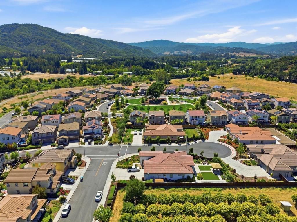 Image 54 of property listing at 7894 Mustard Seed Way, Gilroy, CA 95020