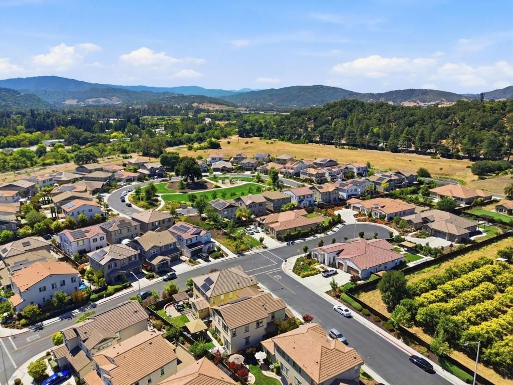 Image 55 of property listing at 7894 Mustard Seed Way, Gilroy, CA 95020