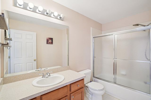 41038 Scarborough Lane, Novi City, MI 48375