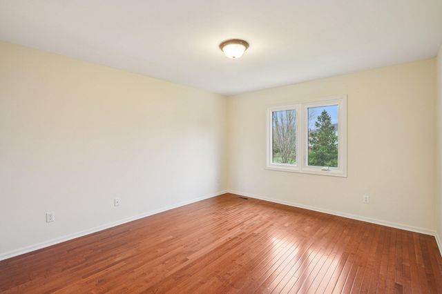 41038 Scarborough Lane, Novi City, MI 48375