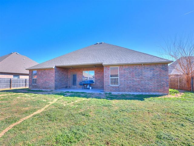 5329 Starling Way, Oklahoma City, OK 73179