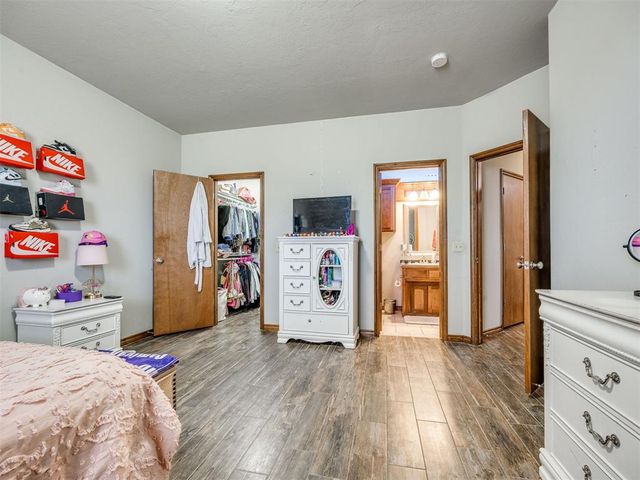 5329 Starling Way, Oklahoma City, OK 73179