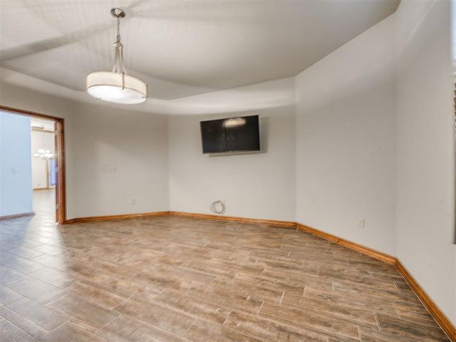 5329 Starling Way, Oklahoma City, OK 73179